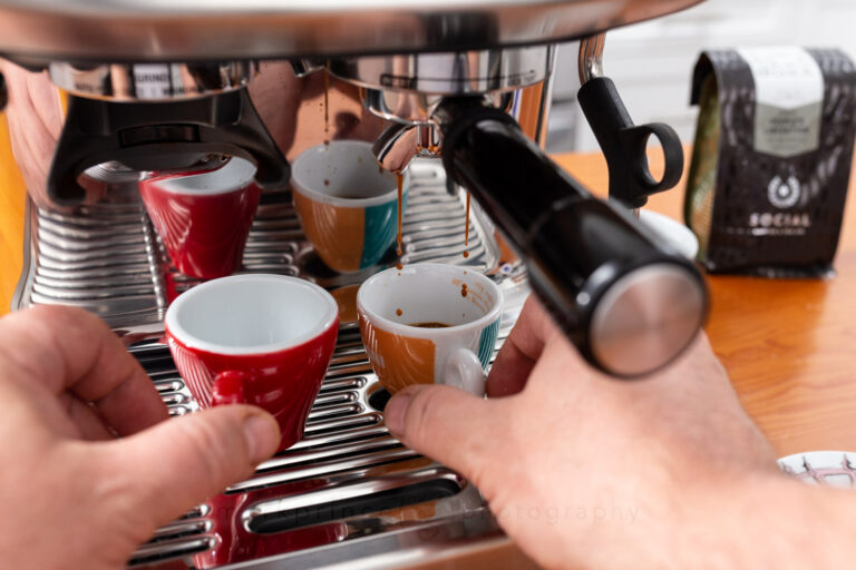Cafe Pilon Review: Making Cuban Coffee in an Espresso Machine 