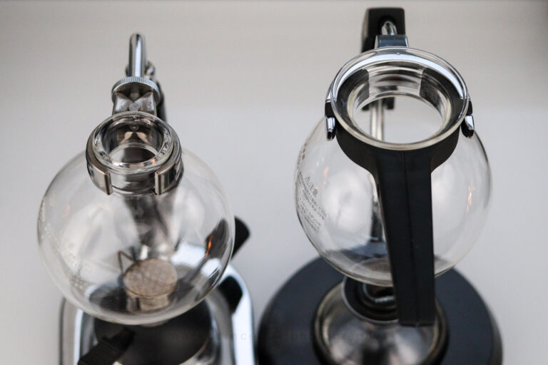 Technical siphon on the left, vs the Nouveau on the right, both from Hario.