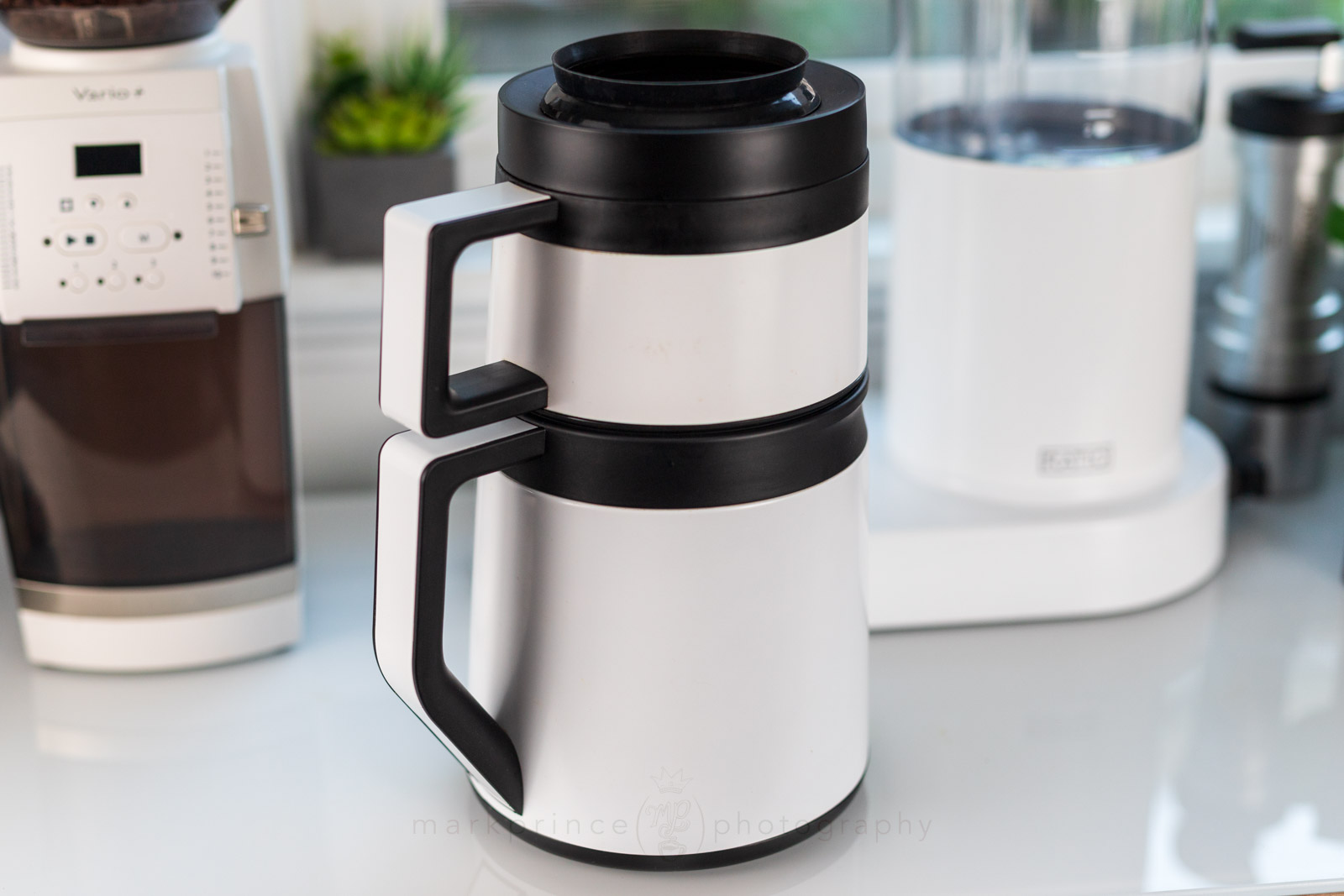 The Ratio Six Coffee Maker Receives the SCA Certified Home Brewer