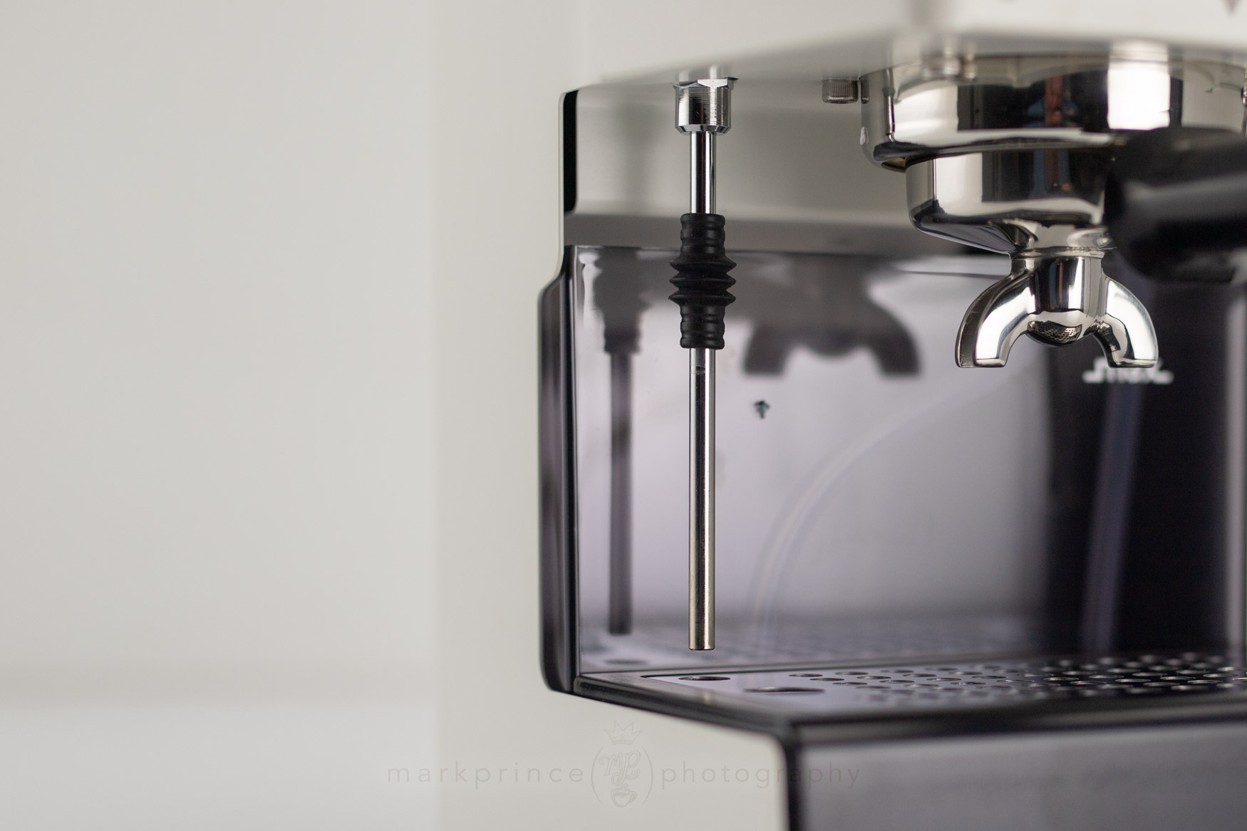 Gaggia New Classic RI9480/16 Espresso Coffee Machine – Grey