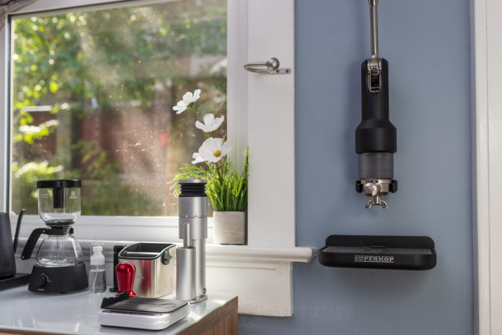 The Superkop in wall-mount mode, paired up with a Lagom Mini grinder.