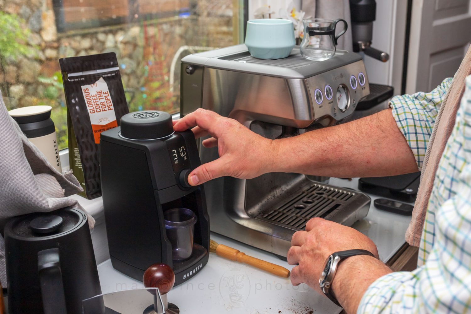 Putting the grinder through some initial calibration and shot pull tests, after seasoning the Encore ESP Pro.