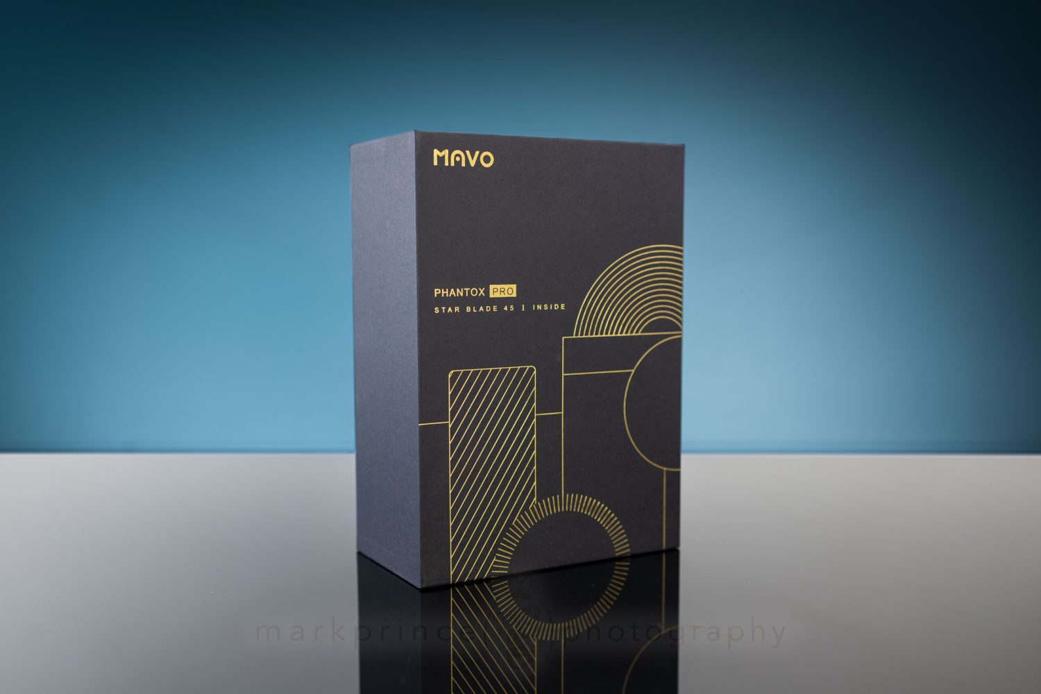 The box the Phantox Pro comes in.